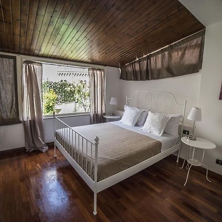 טאורמינה La Maison Jardin Apartment חדר תמונה